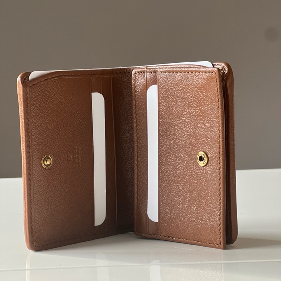 Bi-color GG Marmont card case wallet in beige and black  Marmont Gg Card Case Wallet Brown Leather Clutch